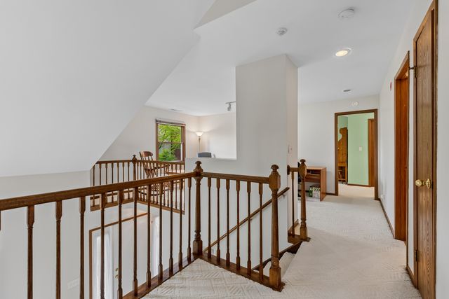 1505 Barrymore Drive 24-3, Darien, IL 60561