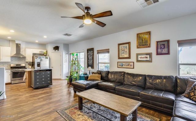 15210 W CORTEZ Street, Surprise, AZ 85379