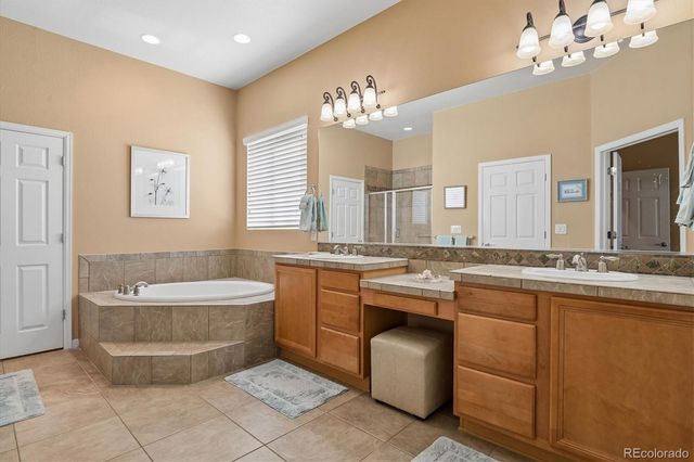 16415 Grays Way, Broomfield, CO 80023