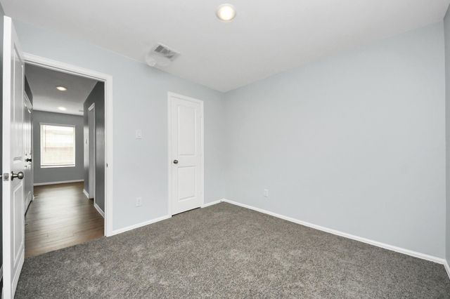 9014 Estes Lakes Drive, Baytown, TX 77521