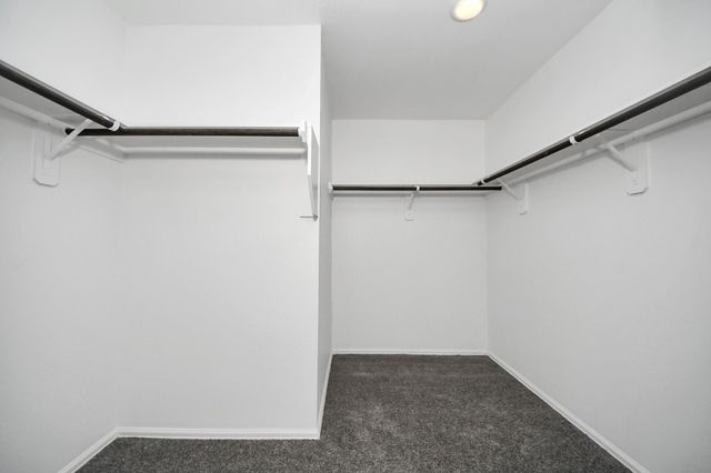 9014 Estes Lakes Drive, Baytown, TX 77521