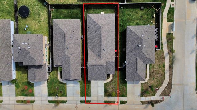 9014 Estes Lakes Drive, Baytown, TX 77521