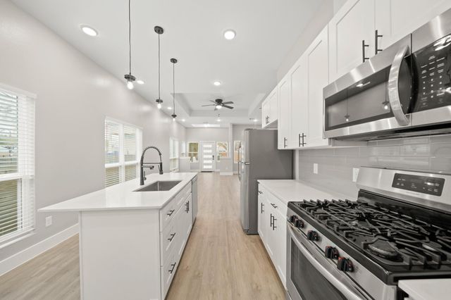 507 Carl Street, Houston, TX 77009