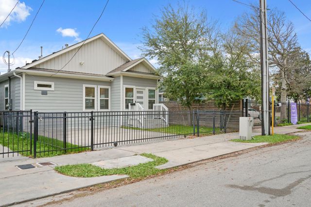 507 Carl Street, Houston, TX 77009