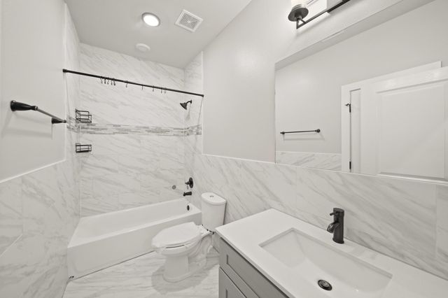 507 Carl Street, Houston, TX 77009