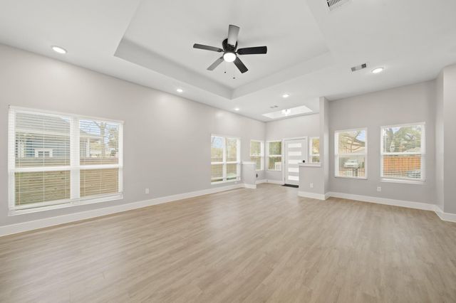 507 Carl Street, Houston, TX 77009