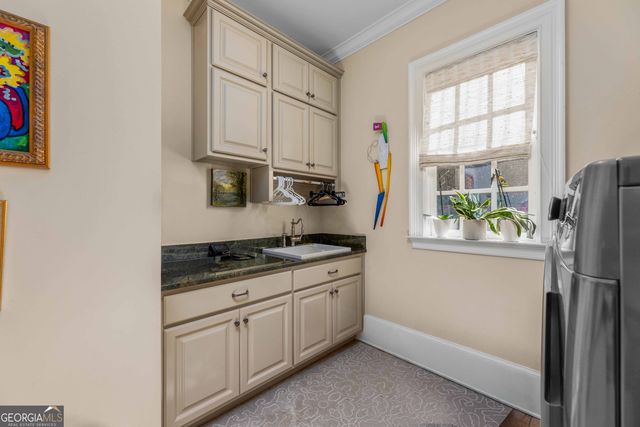 2000 Poplar Drive, Columbus, GA 31906