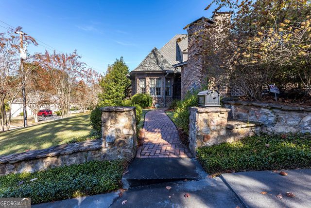 2000 Poplar Drive, Columbus, GA 31906