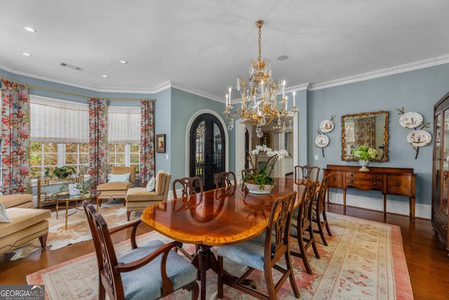 2000 Poplar Drive, Columbus, GA 31906