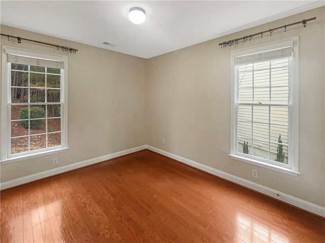 5675 Coopers Glen SW Court, Mableton, GA 30126