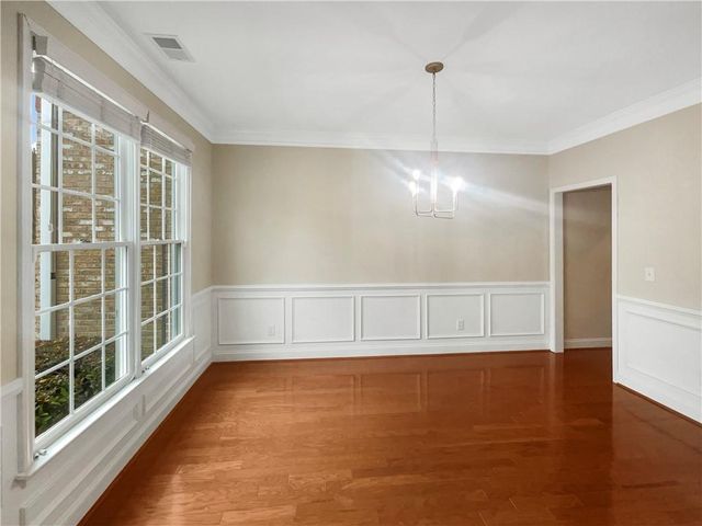 5675 Coopers Glen SW Court, Mableton, GA 30126