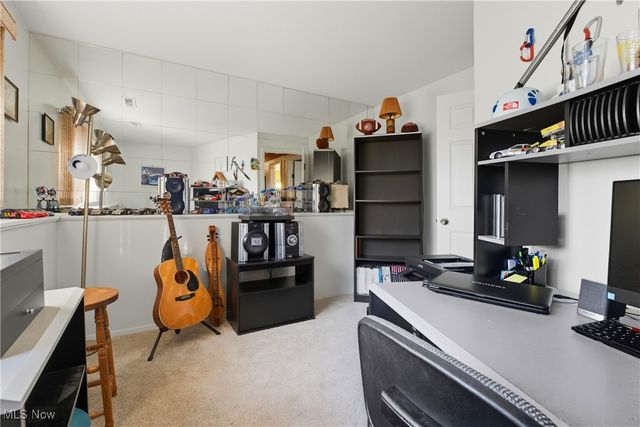 8584 Newcomb Drive, Parma, OH 44129