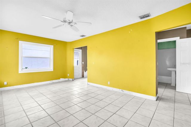 402 ORCHID LANE LANE, Palm Harbor, FL 34683