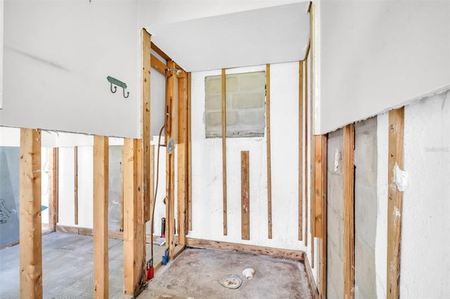 402 ORCHID LANE LANE, Palm Harbor, FL 34683