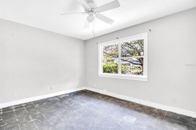 402 ORCHID LANE LANE, Palm Harbor, FL 34683