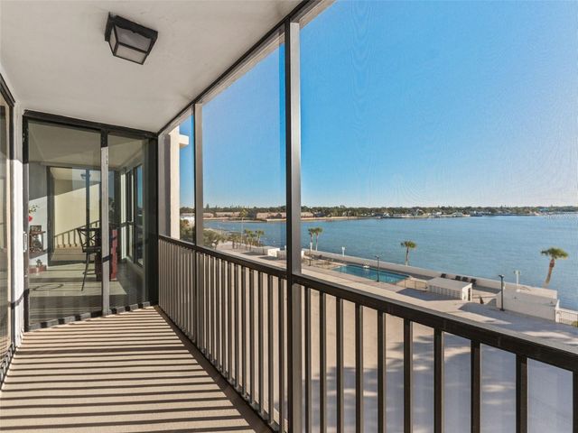 7100 SUNSHINE SKYWAY LANE S 503, St Petersburg, FL 33711