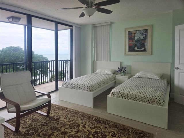 7100 SUNSHINE SKYWAY LANE S 503, St Petersburg, FL 33711