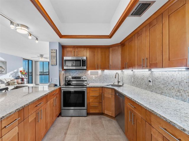 7100 SUNSHINE SKYWAY LANE S 503, St Petersburg, FL 33711