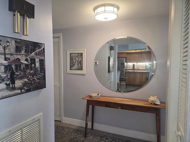 7100 SUNSHINE SKYWAY LANE S 503, St Petersburg, FL 33711