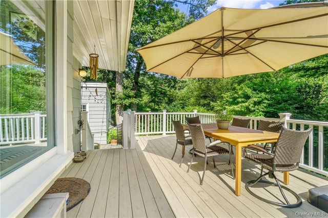 64 Pine Cliff Road, Chappaqua, NY 10514