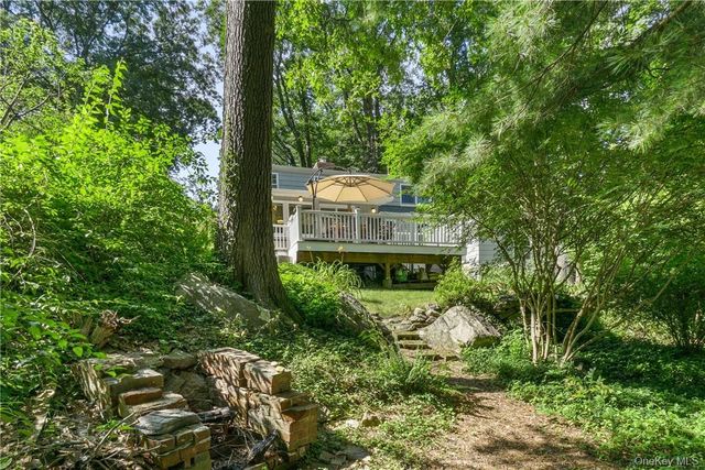 64 Pine Cliff Road, Chappaqua, NY 10514