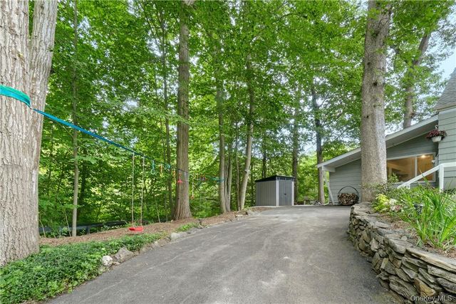 64 Pine Cliff Road, Chappaqua, NY 10514