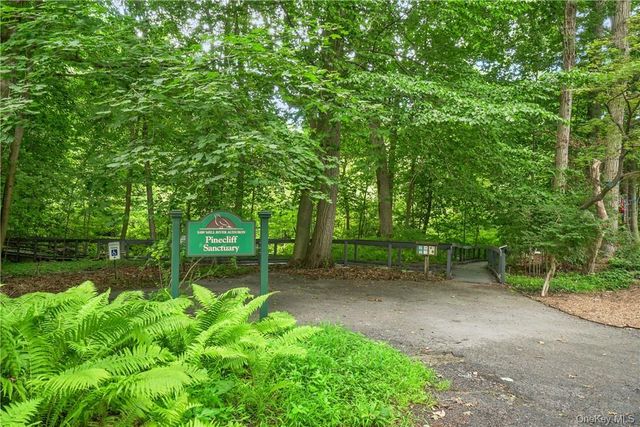 64 Pine Cliff Road, Chappaqua, NY 10514