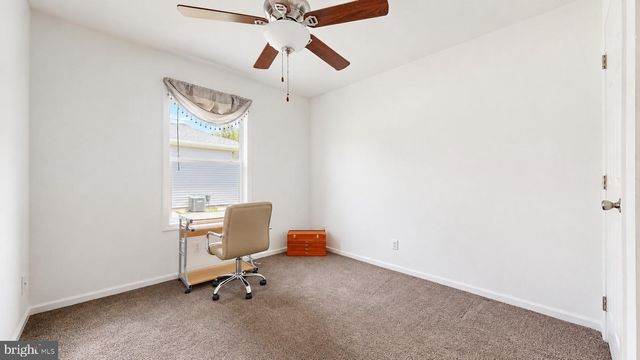 5 REDWOOD CT, Mays Landing, NJ 08330