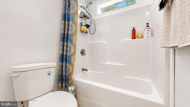 5 REDWOOD CT, Mays Landing, NJ 08330
