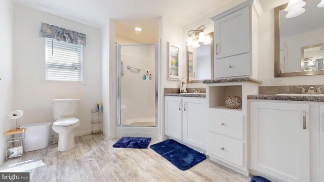 5 REDWOOD CT, Mays Landing, NJ 08330