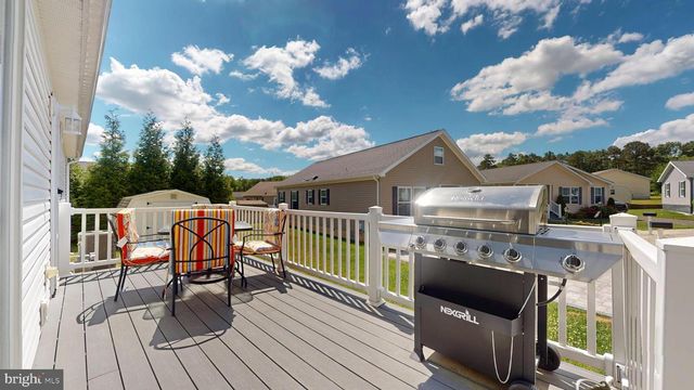 5 REDWOOD CT, Mays Landing, NJ 08330