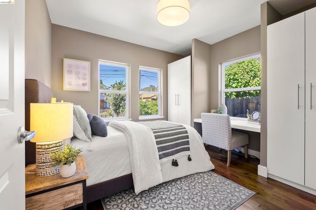 3920 Edgemoor Pl, Oakland, CA 94605