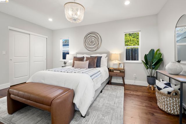 3920 Edgemoor Pl, Oakland, CA 94605