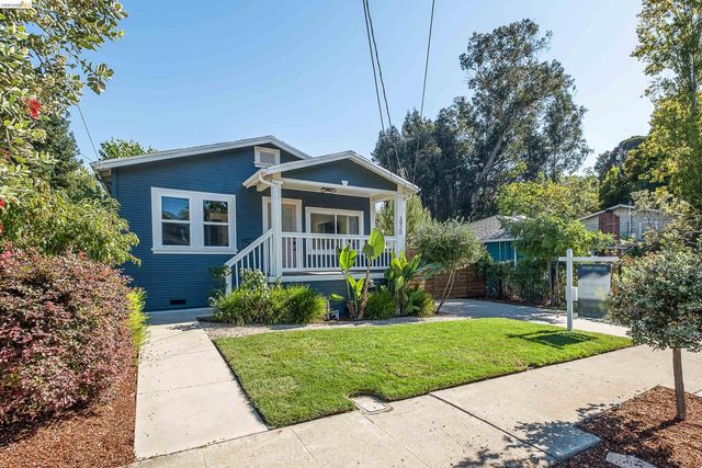 3920 Edgemoor Pl, Oakland, CA 94605