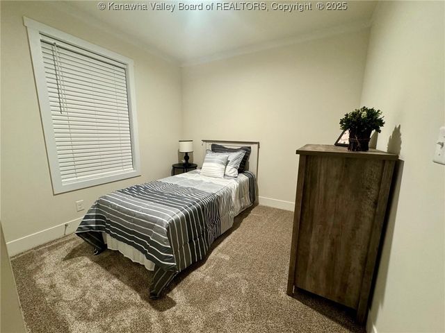 401 Ohio Avenue, Charleston, WV 25302