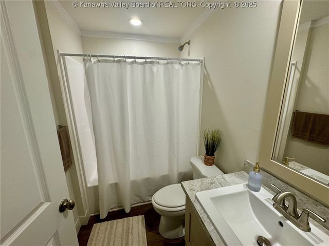 401 Ohio Avenue, Charleston, WV 25302