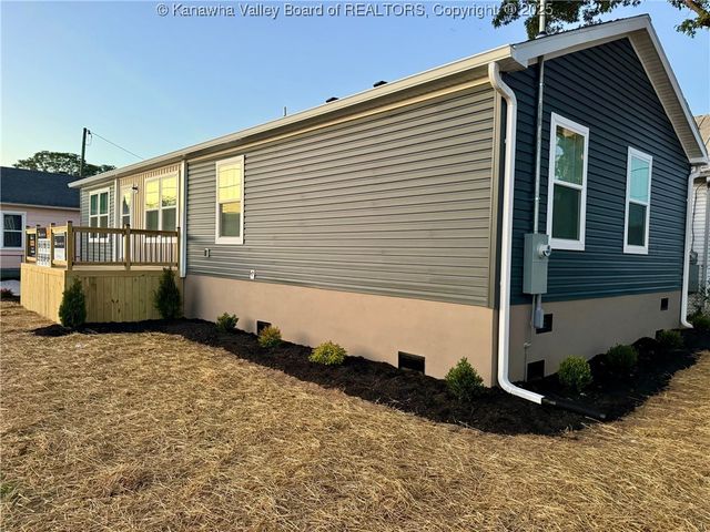 401 Ohio Avenue, Charleston, WV 25302