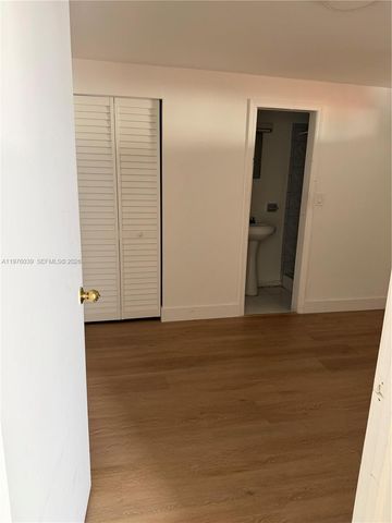 2920 SW 79th Ave, Miami, FL 33155