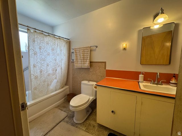 1241 W 1050 ST, Provo, UT 84604