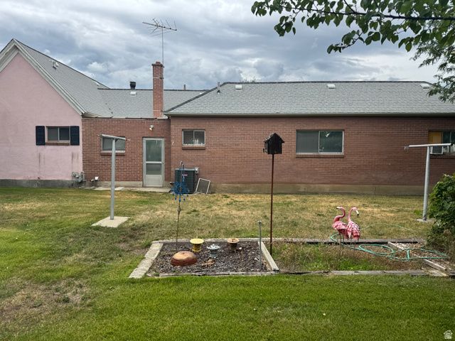 1241 W 1050 ST, Provo, UT 84604