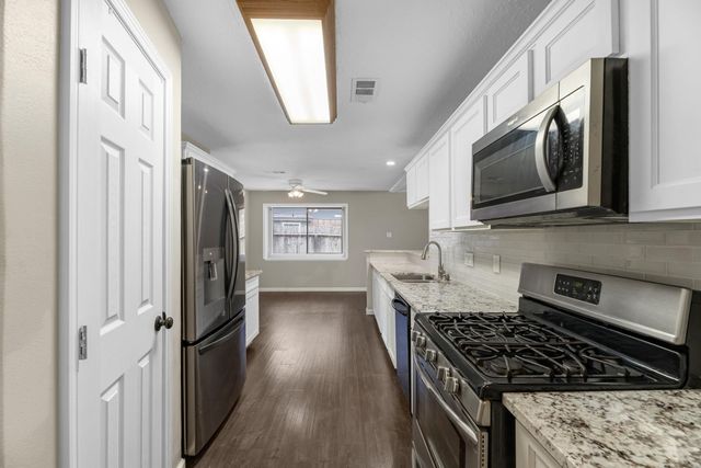 2006 Musket Ridge Drive, Richmond, TX 77406