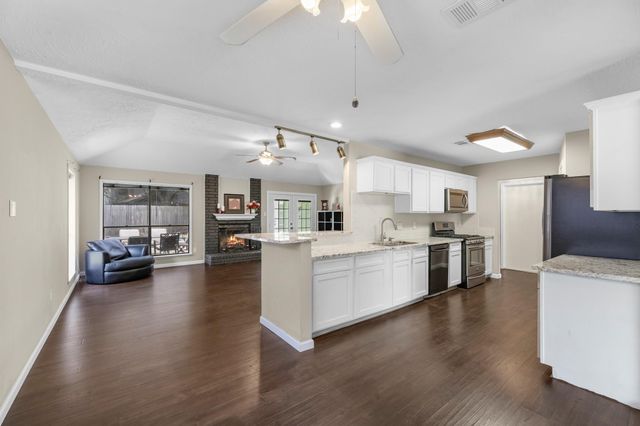 2006 Musket Ridge Drive, Richmond, TX 77406