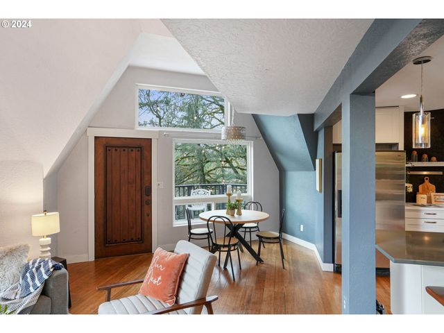 7184 BATTLE CREEK Rd Se, Salem, OR 97317