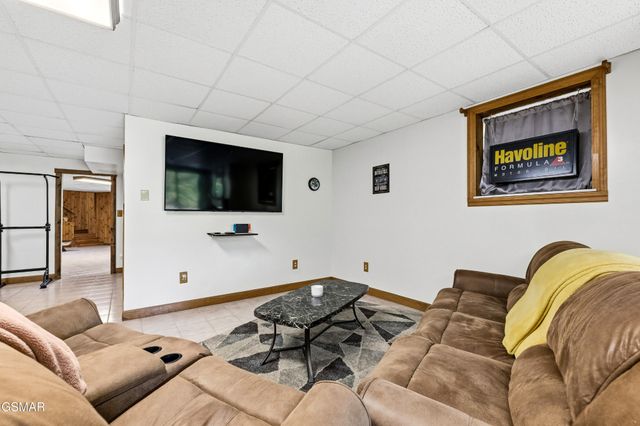 1181 Pine Mountain Road, Sevierville, TN 37862