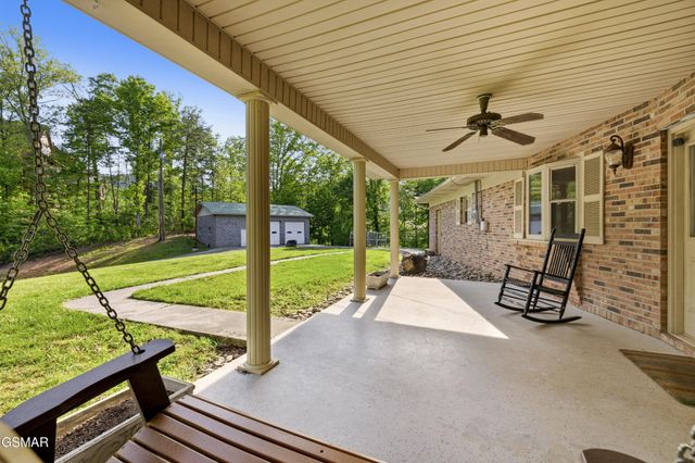 1181 Pine Mountain Road, Sevierville, TN 37862