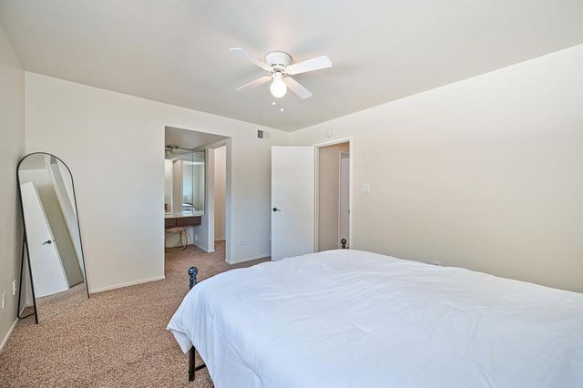 6695 Greenback Ln, Citrus Heights, CA 95621