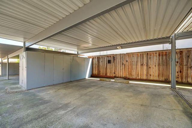 6695 Greenback Ln, Citrus Heights, CA 95621