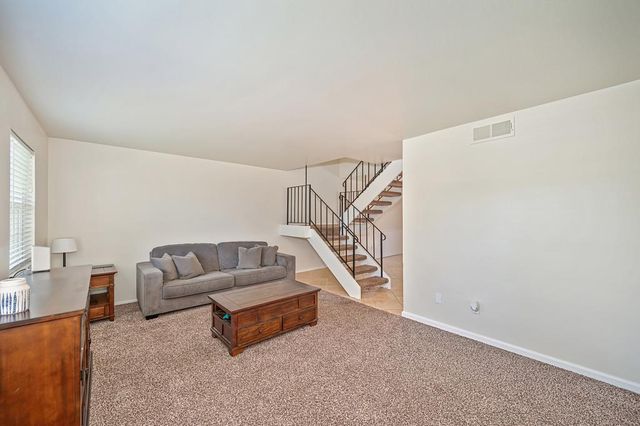 6695 Greenback Ln, Citrus Heights, CA 95621
