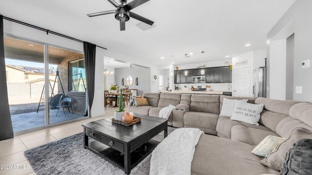 12838 W TUCKEY Lane, Glendale, AZ 85307