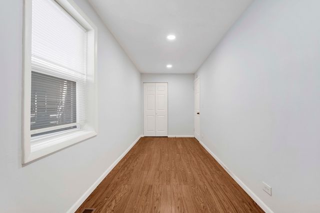 465 W 27th Street 1F, Chicago, IL 60616